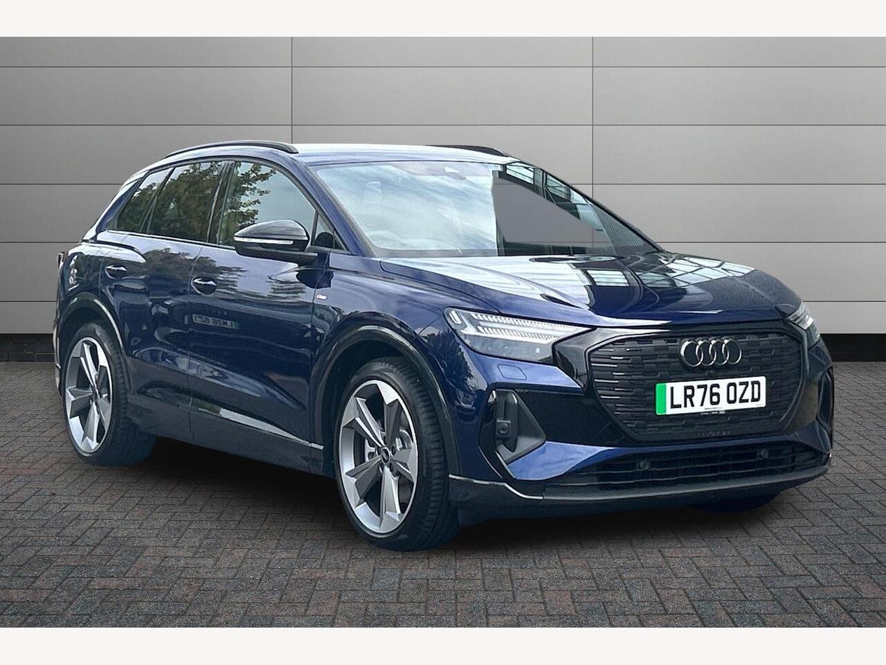 Main listing image - Audi Q4