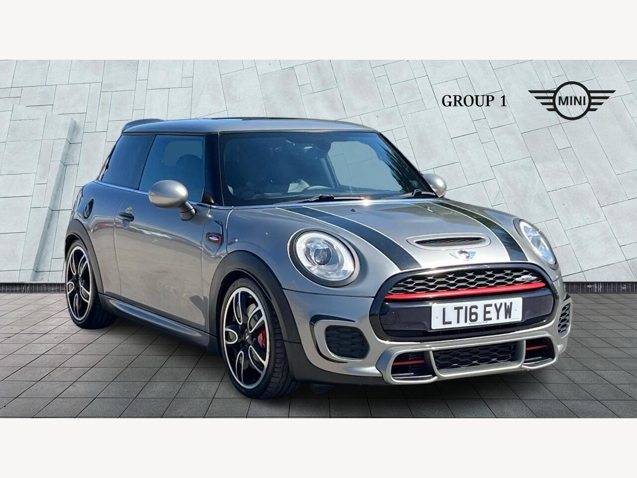 Main listing image - MINI Hatchback