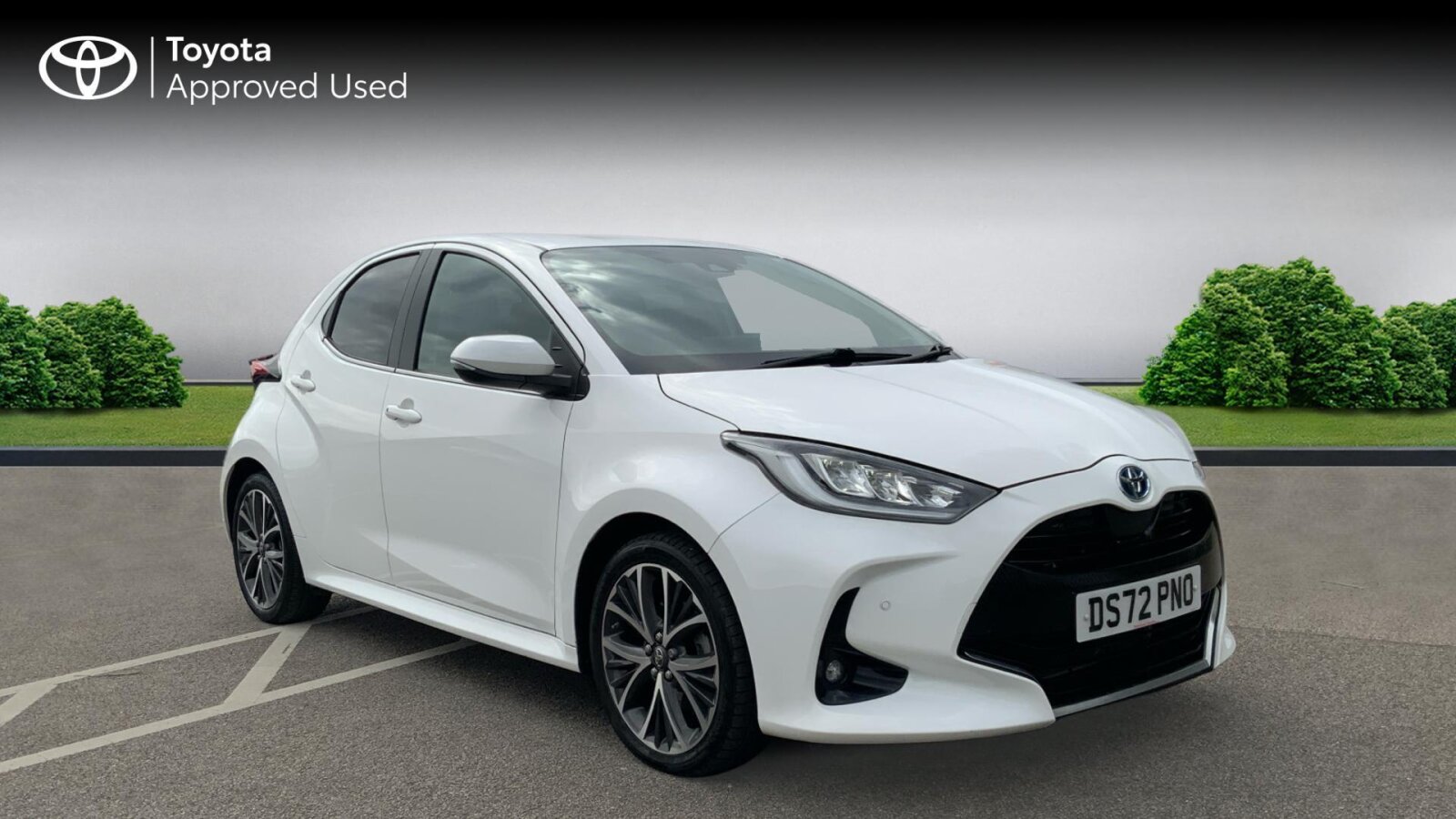 Main listing image - Toyota Yaris