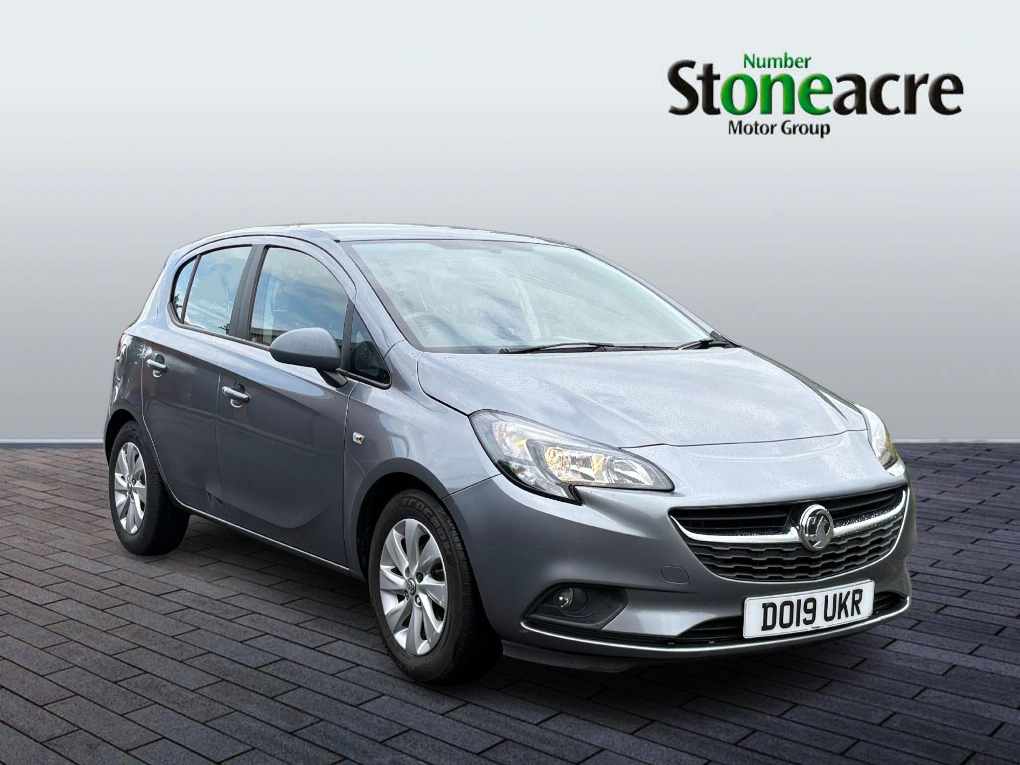 Main listing image - Vauxhall Corsa