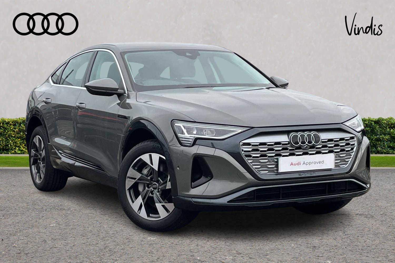 Main listing image - Audi Q8