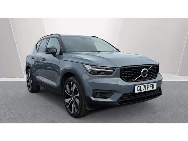 Main listing image - Volvo XC40 Recharge