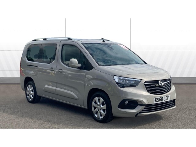 Main listing image - Vauxhall Combo Life