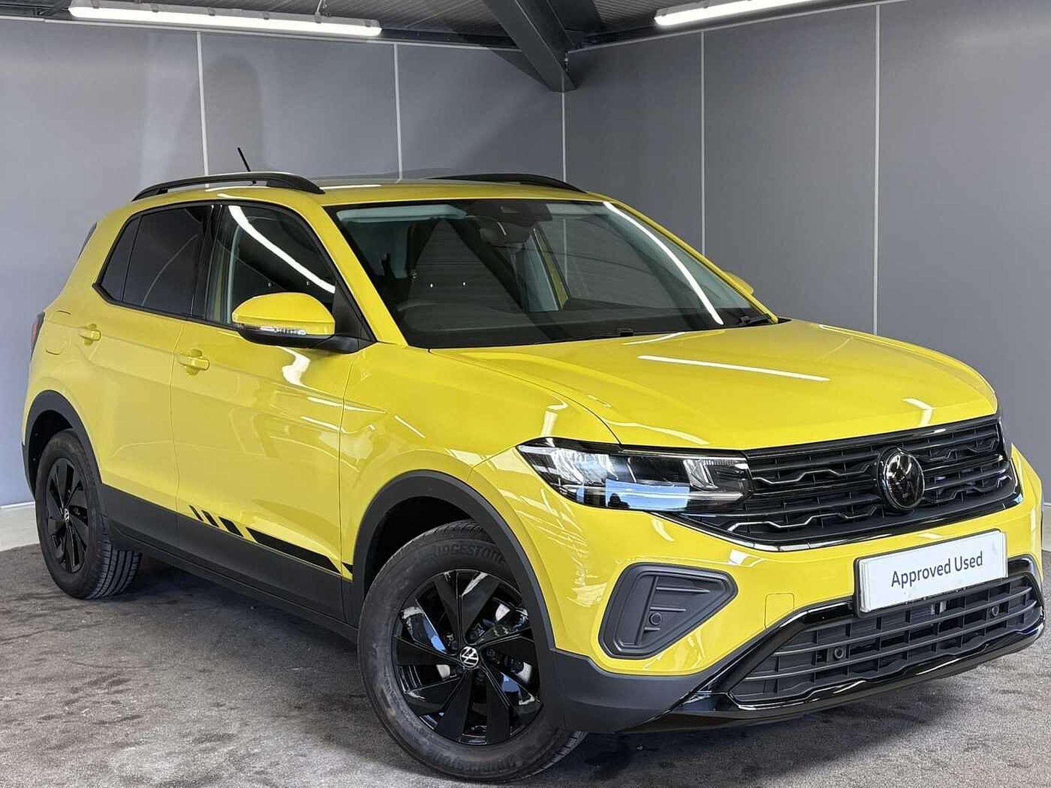 Main listing image - Volkswagen T-Cross