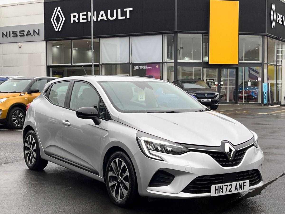 Main listing image - Renault Clio