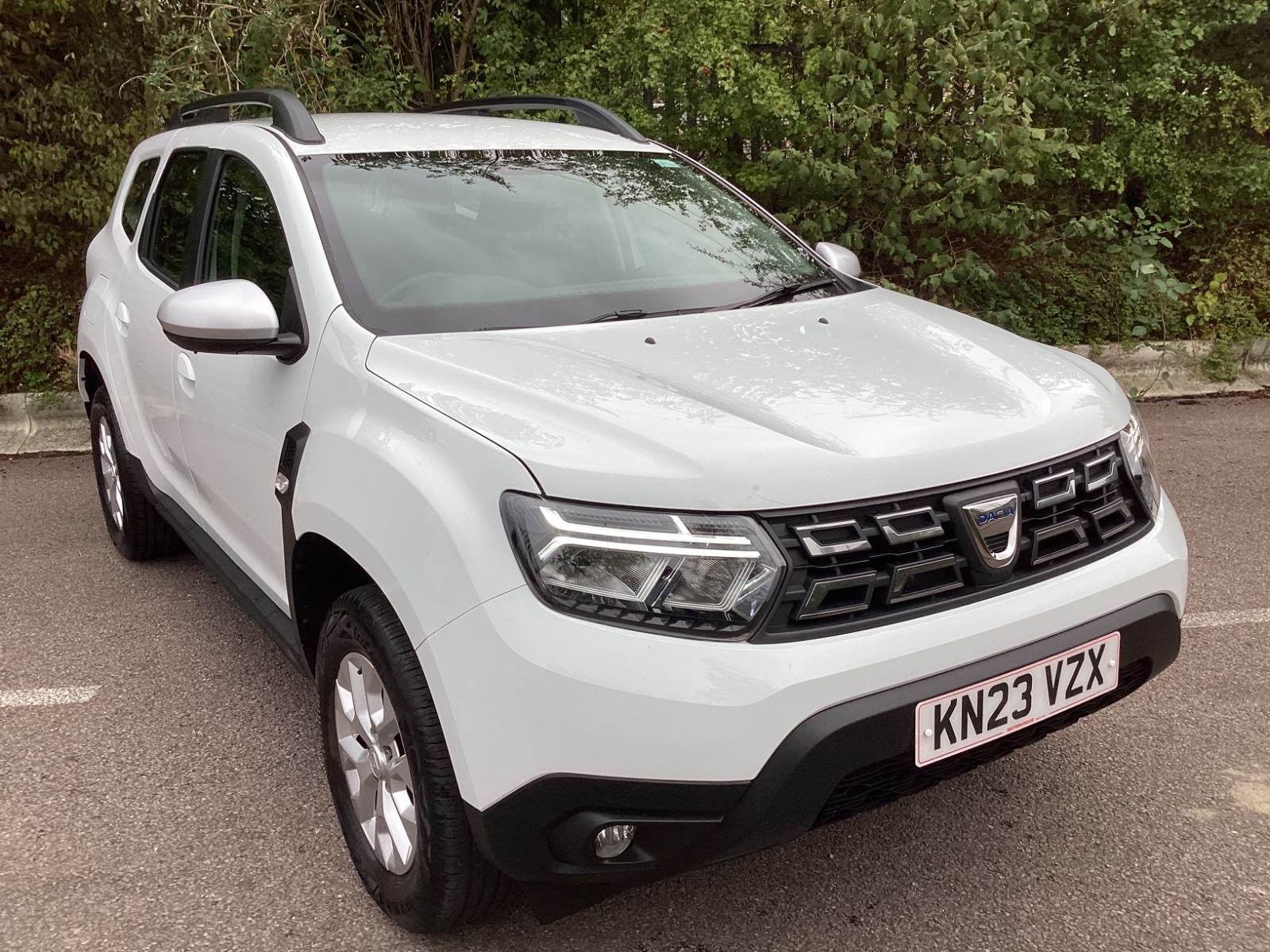 Main listing image - Dacia Duster