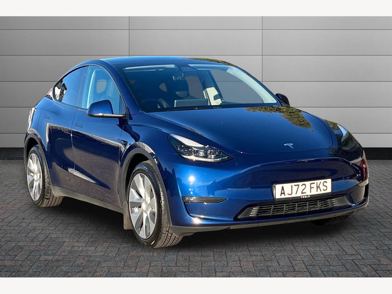 Main listing image - Tesla Model Y