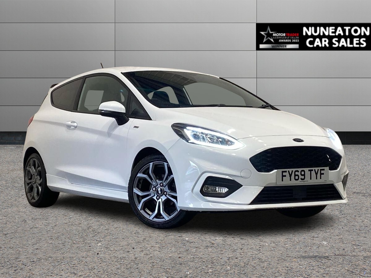 Main listing image - Ford Fiesta