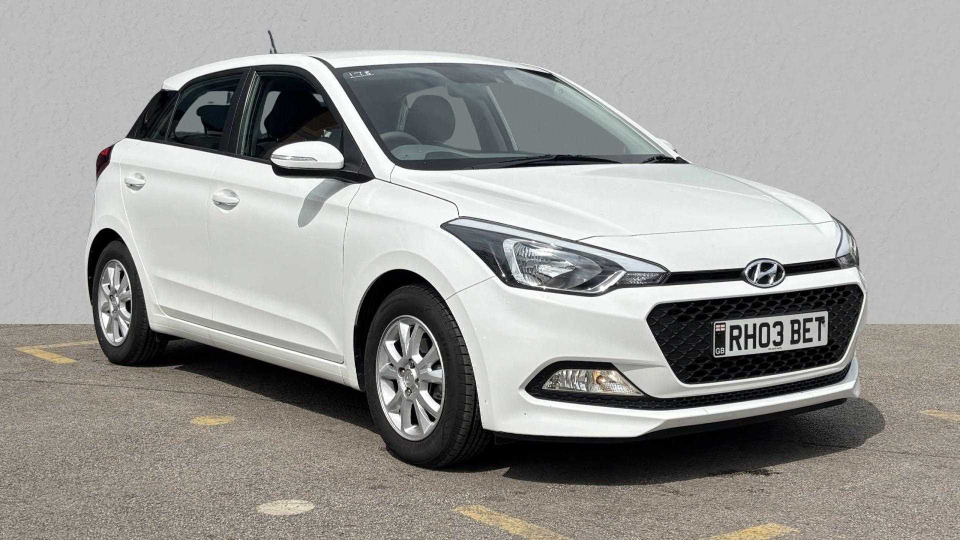 Main listing image - Hyundai i20