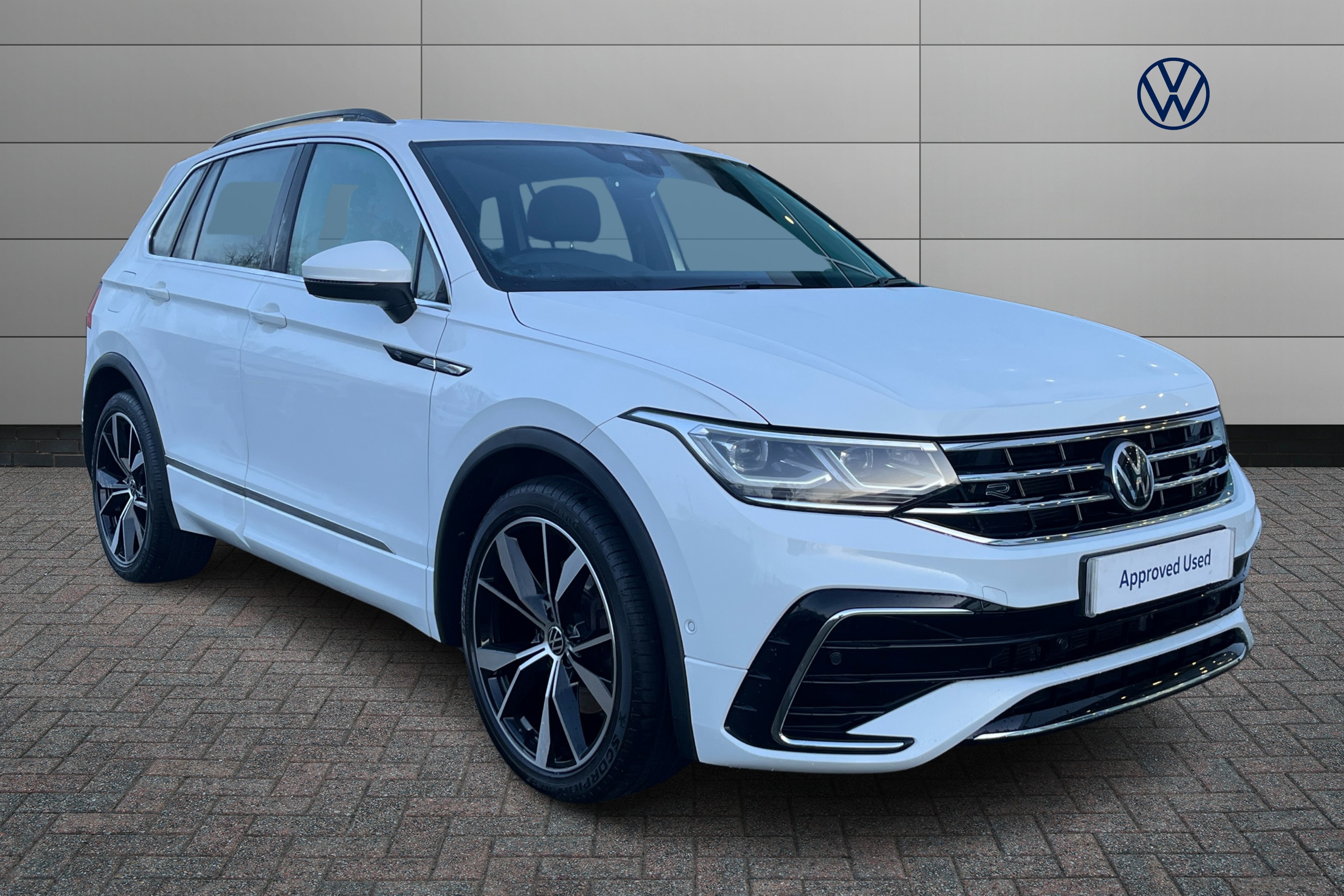 Main listing image - Volkswagen Tiguan