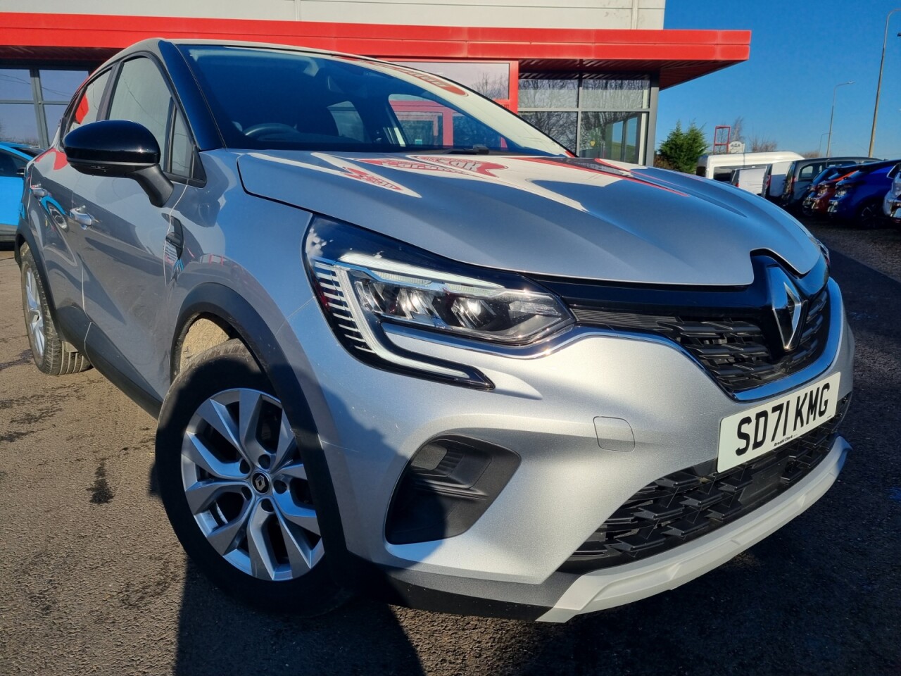 Main listing image - Renault Captur