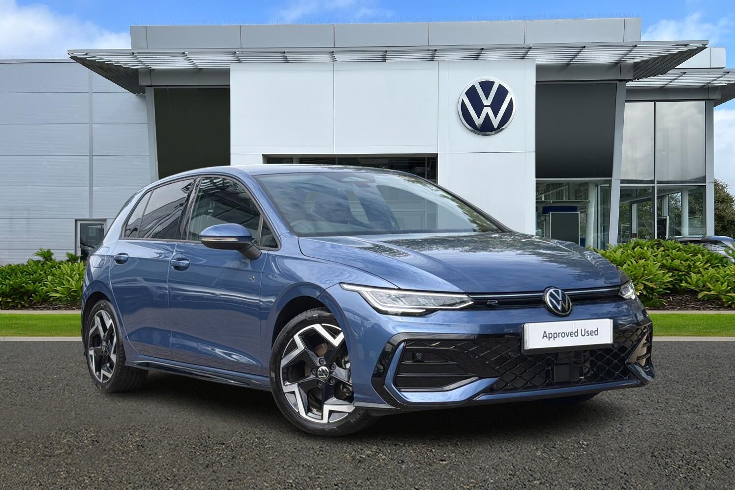 Main listing image - Volkswagen Golf