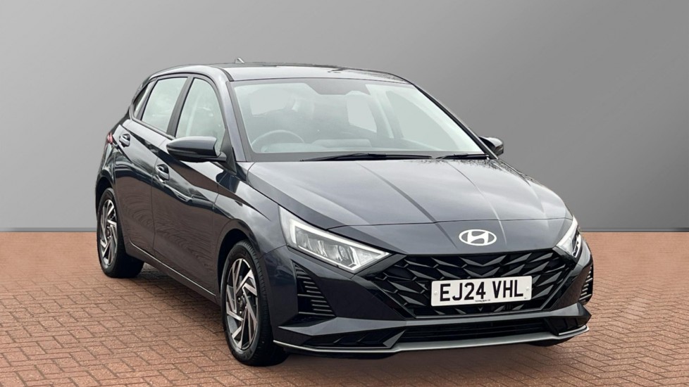 Main listing image - Hyundai i20