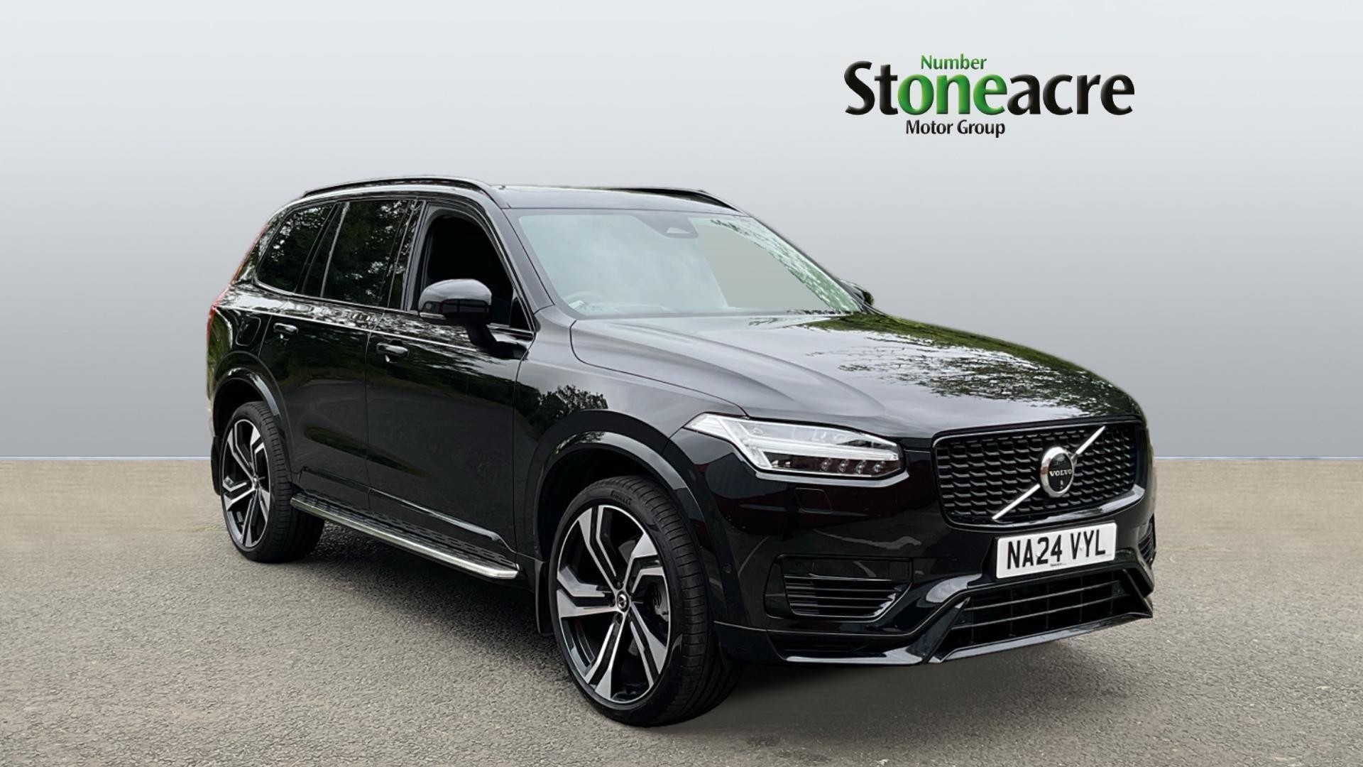 Main listing image - Volvo XC90