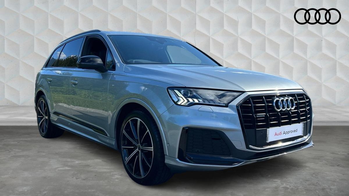 Main listing image - Audi Q7
