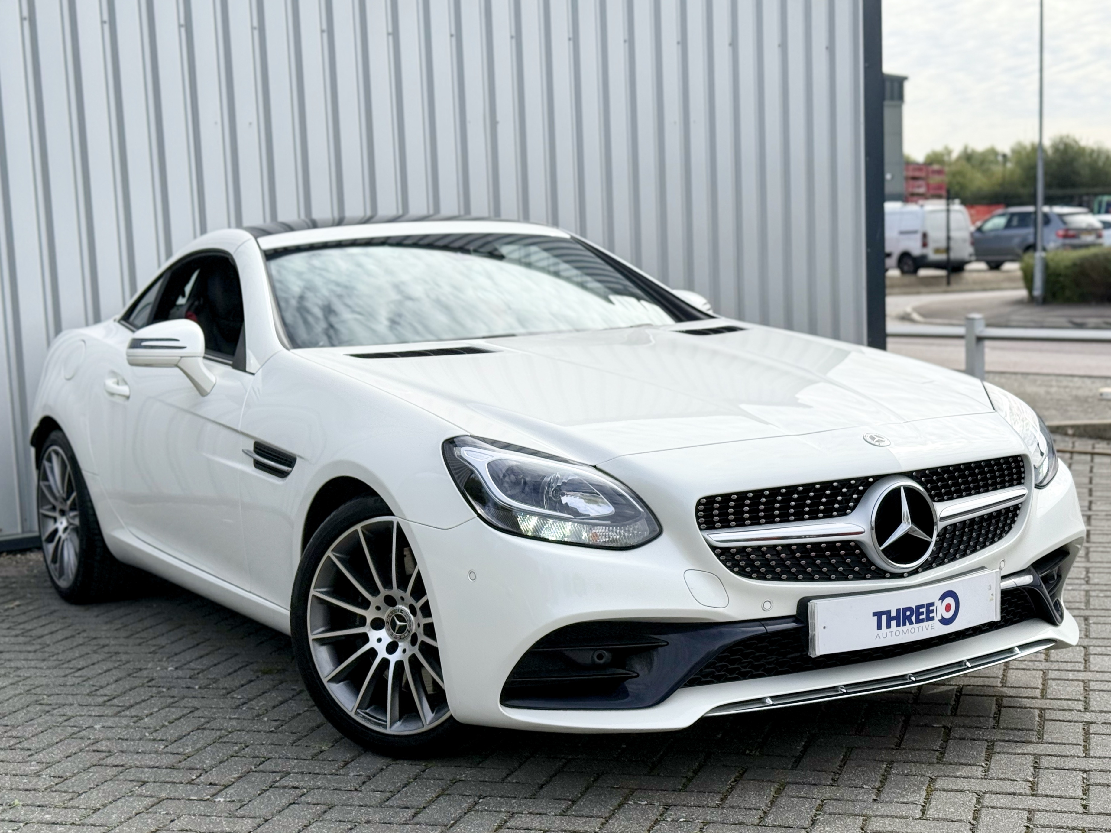 Main listing image - Mercedes-Benz SLC