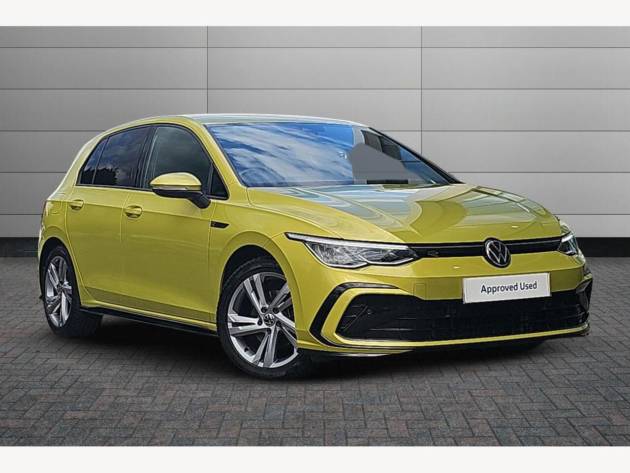 Main listing image - Volkswagen Golf