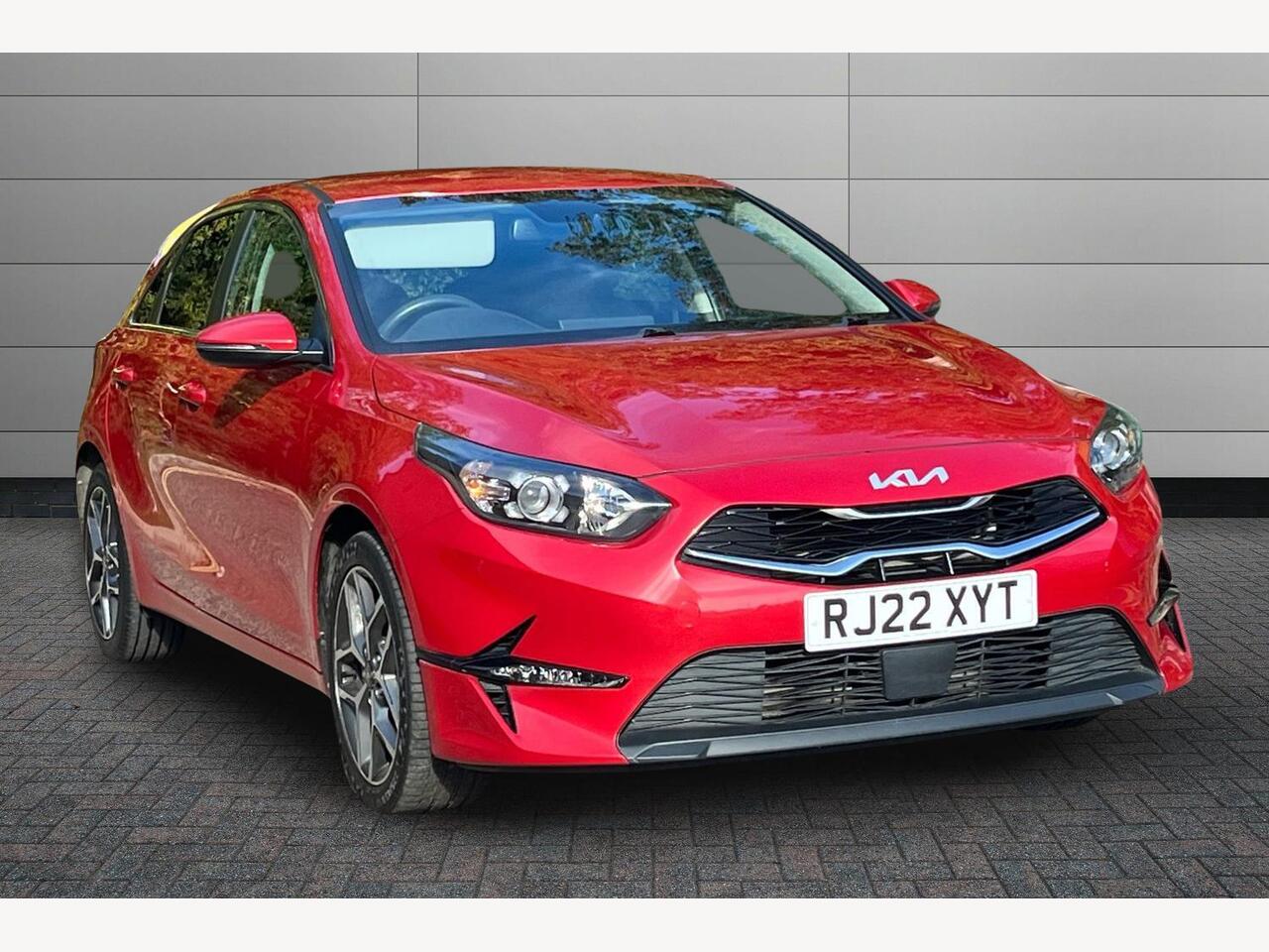 Main listing image - Kia Ceed