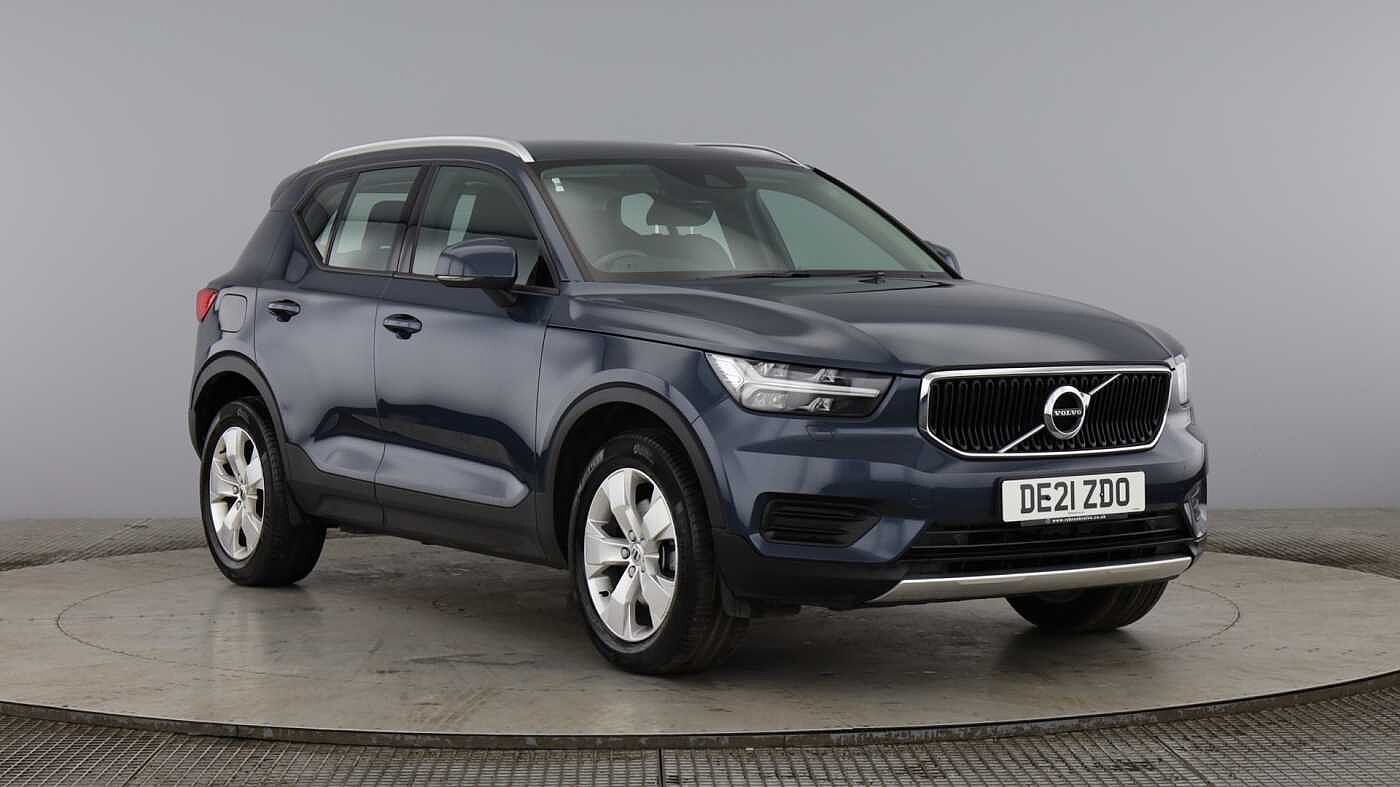 Main listing image - Volvo XC40