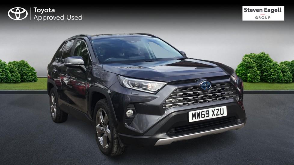 Main listing image - Toyota RAV4