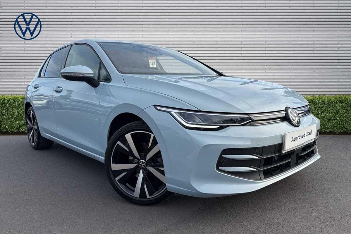 Main listing image - Volkswagen Golf