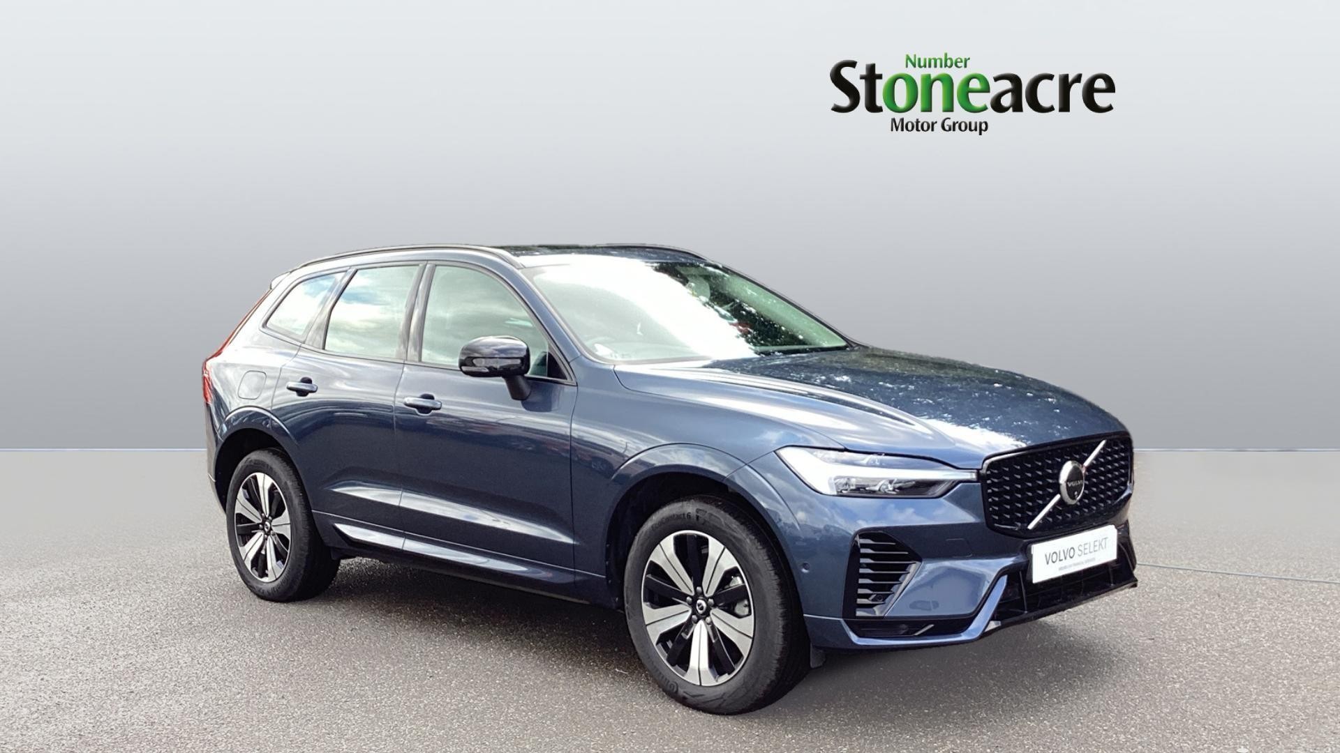 Main listing image - Volvo XC60