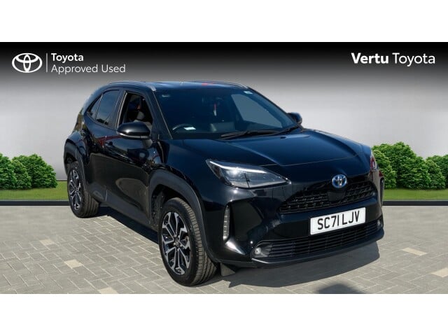 Main listing image - Toyota Yaris Cross