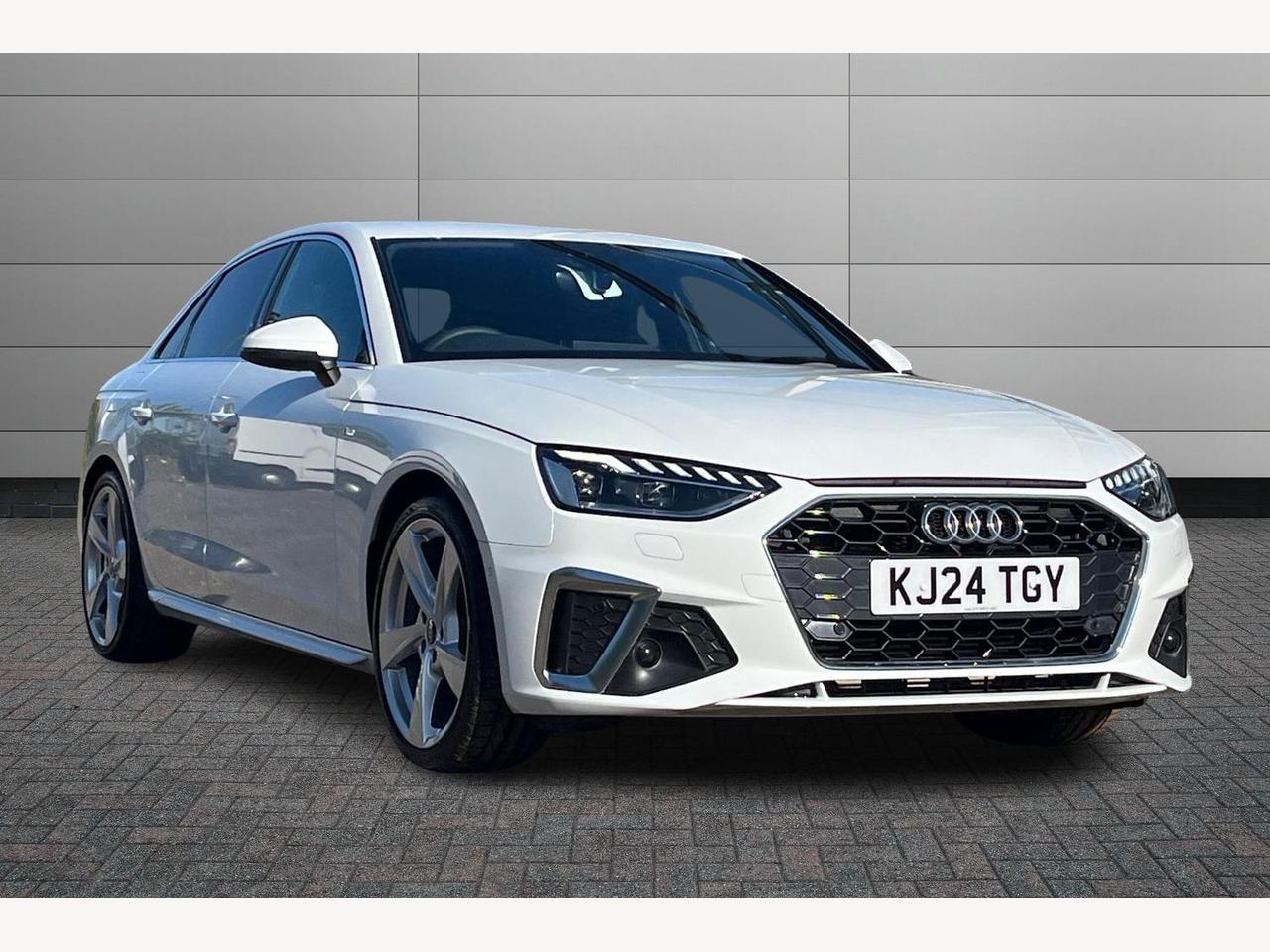 Main listing image - Audi A4