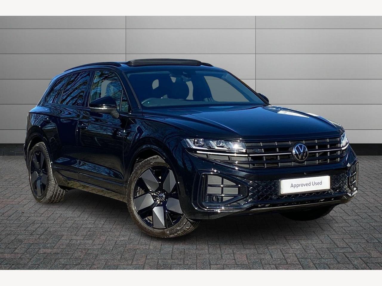 Main listing image - Volkswagen Touareg