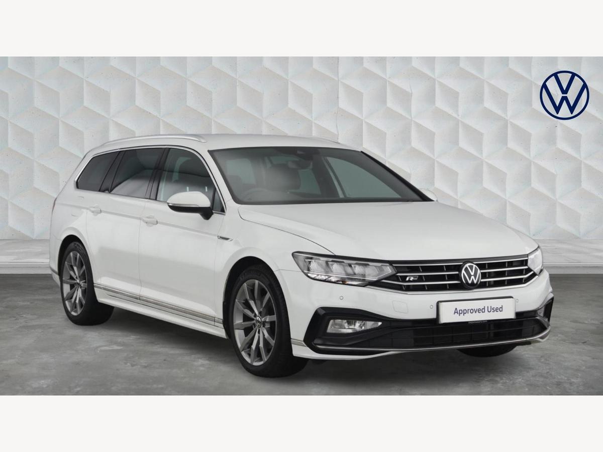 Main listing image - Volkswagen Passat Estate