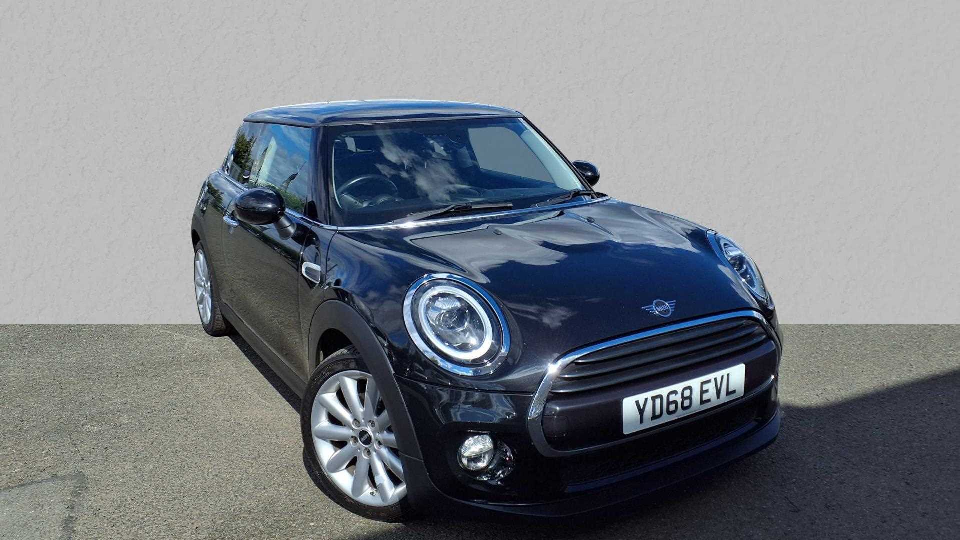 Main listing image - MINI Hatchback