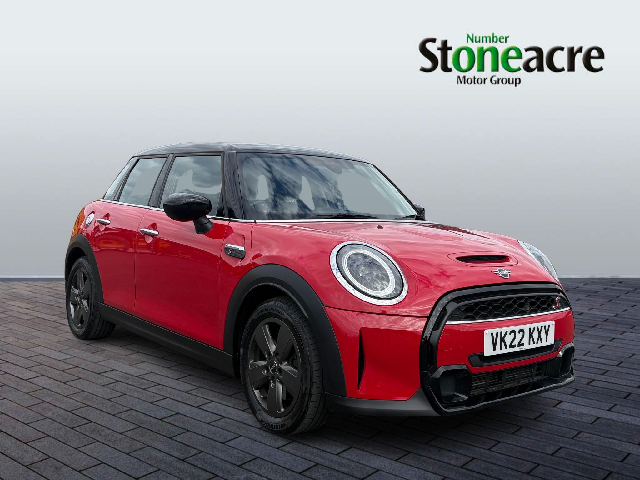 Main listing image - MINI Hatchback 5dr