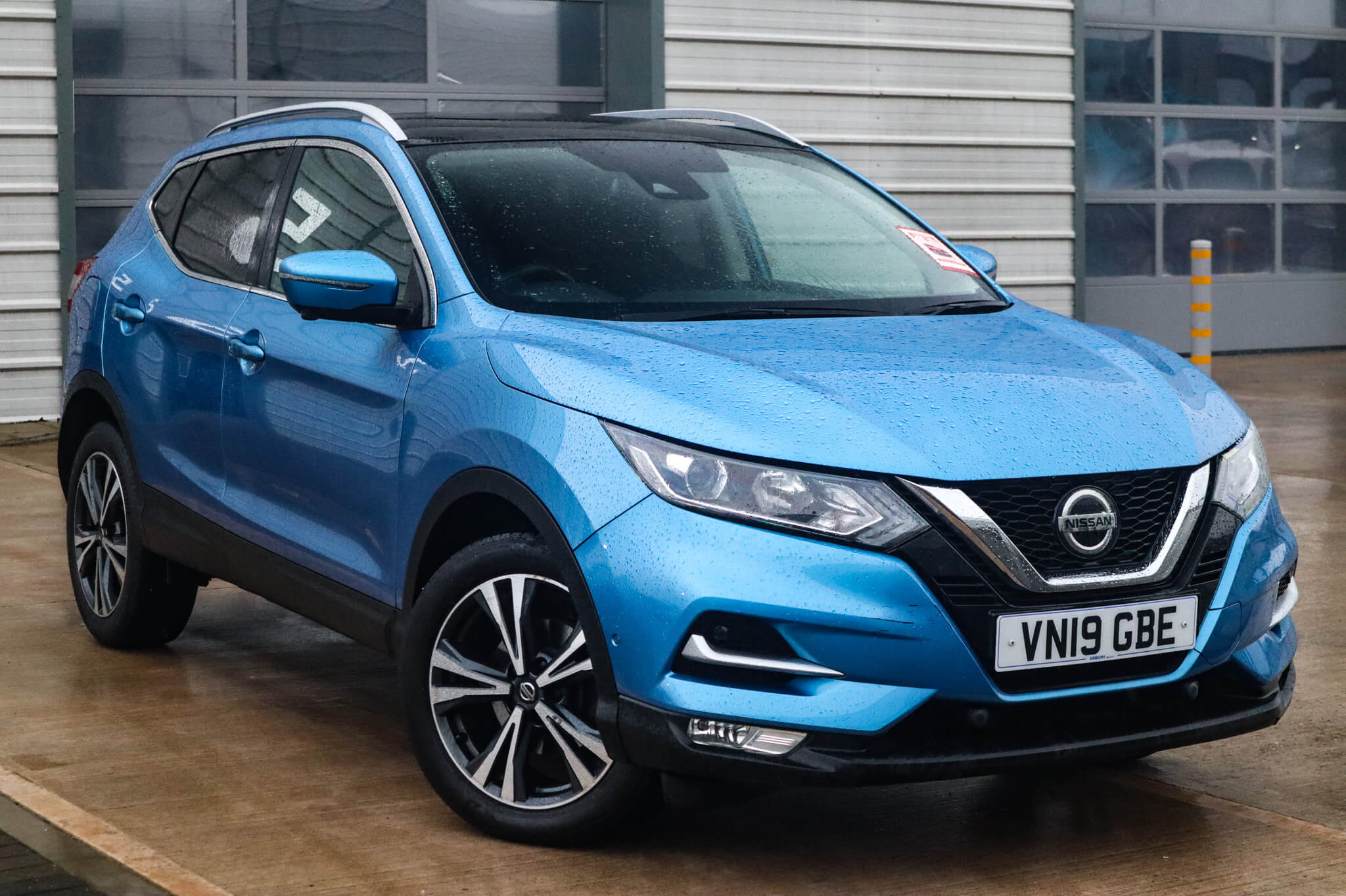 Main listing image - Nissan Qashqai