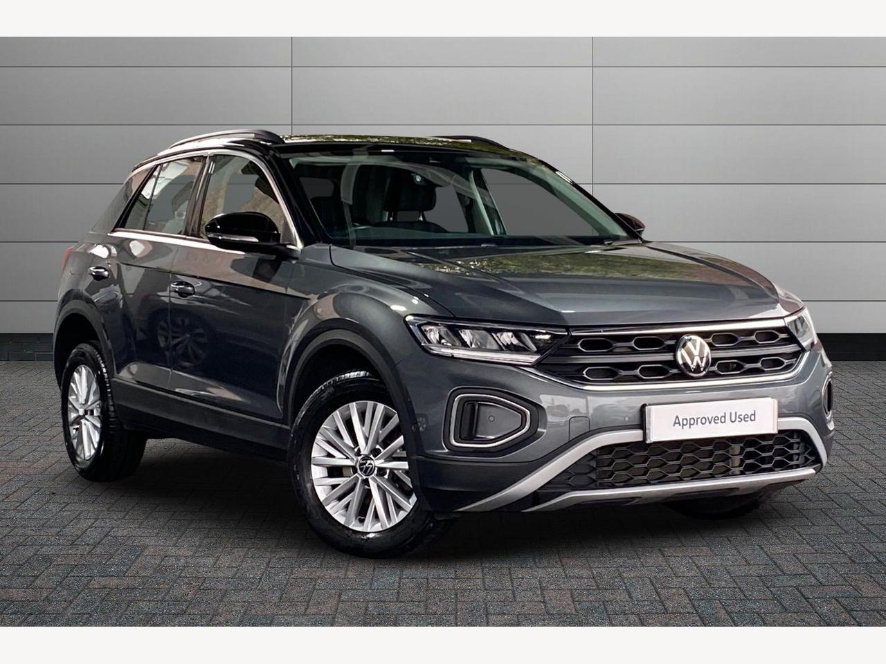 Main listing image - Volkswagen T-Roc