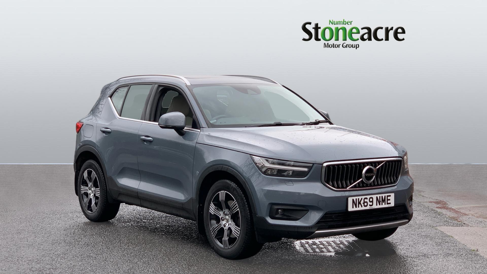 Main listing image - Volvo XC40