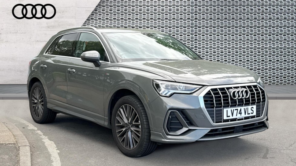 Main listing image - Audi Q3