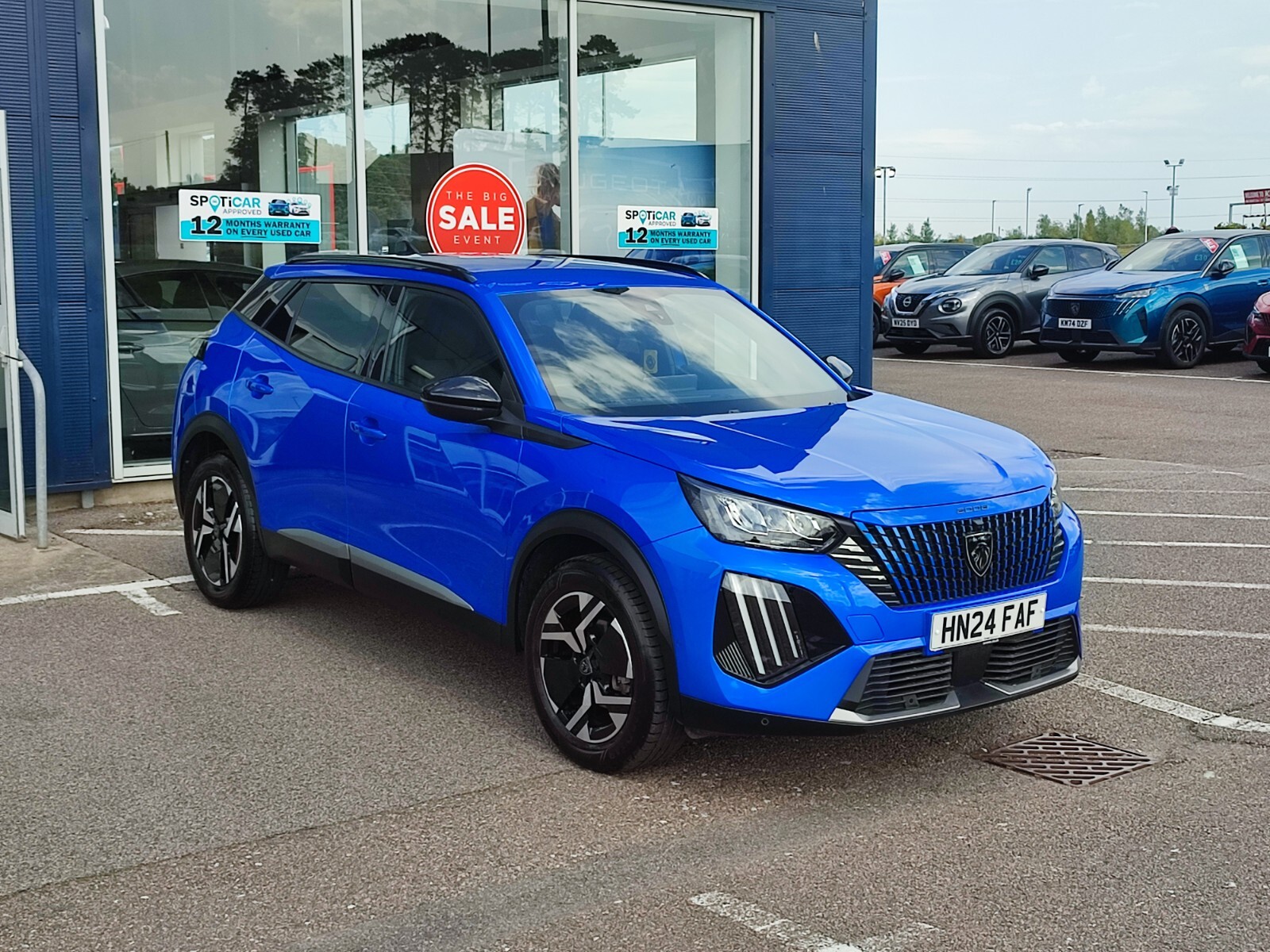 Main listing image - Peugeot 2008