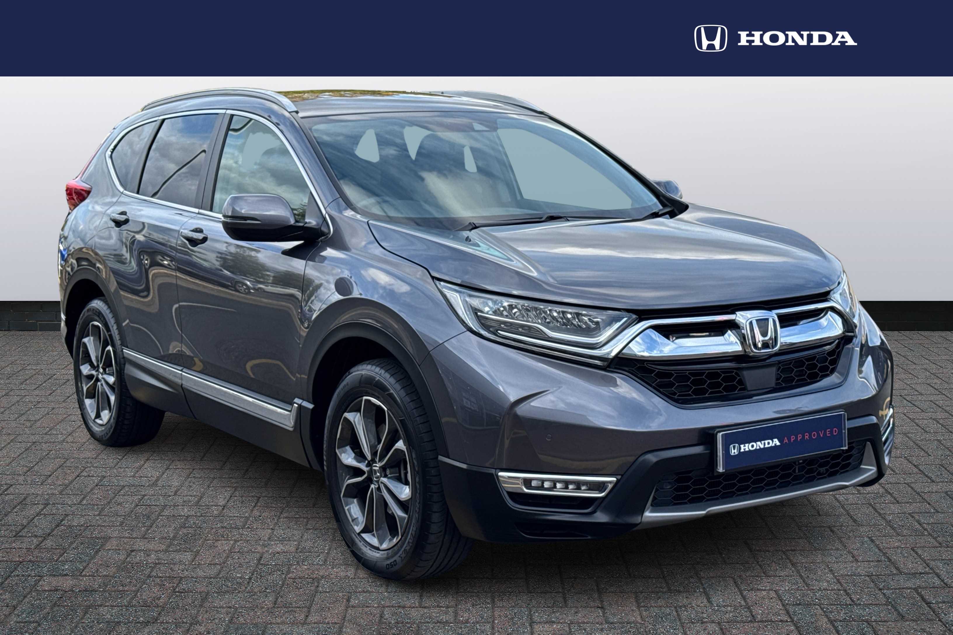 Main listing image - Honda CR-V