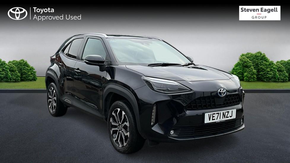 Main listing image - Toyota Yaris Cross