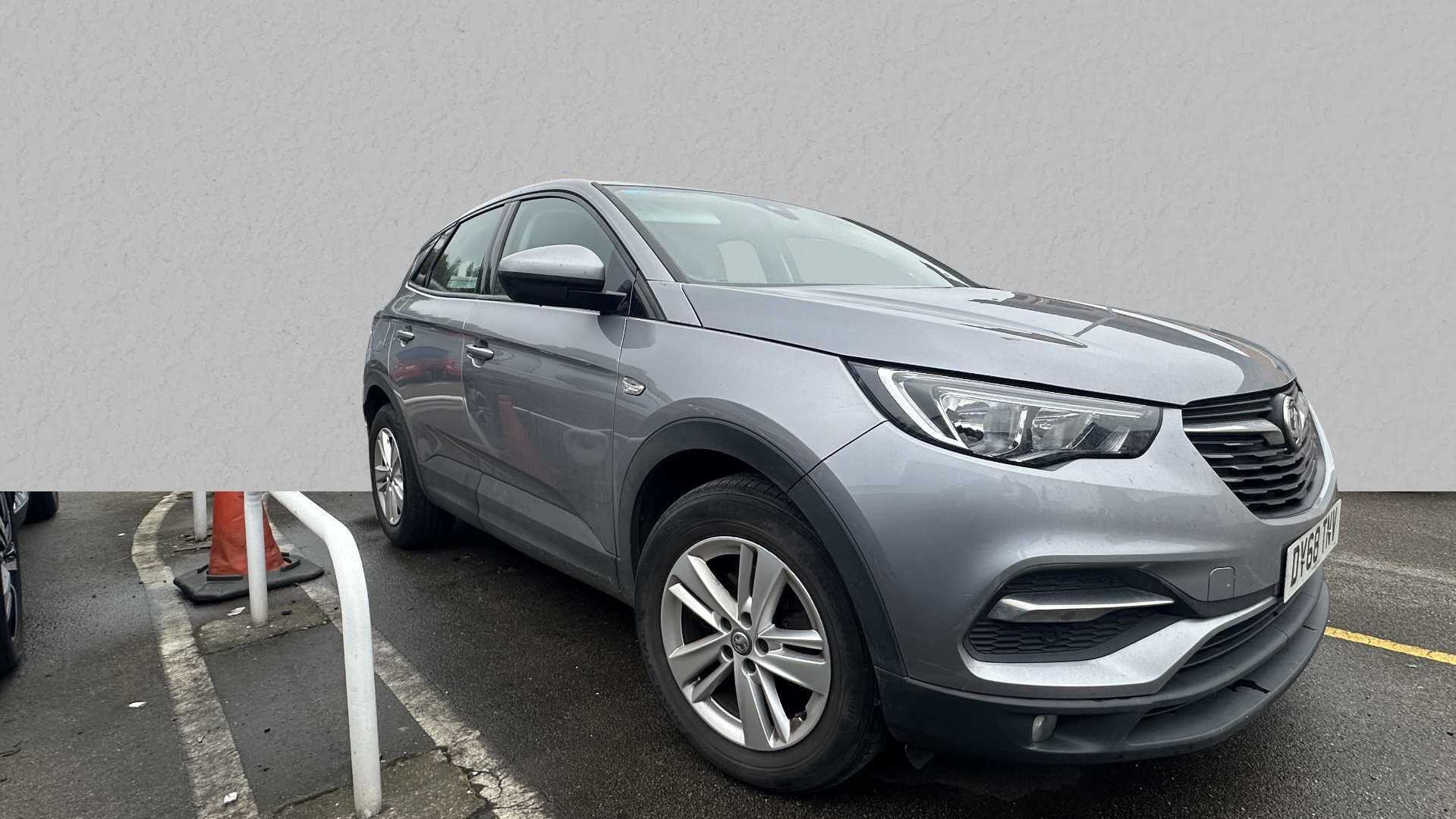 Main listing image - Vauxhall Grandland X