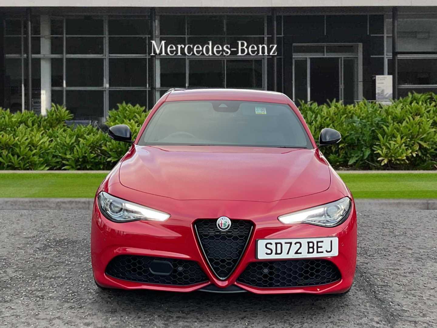 Main listing image - Alfa Romeo Giulia