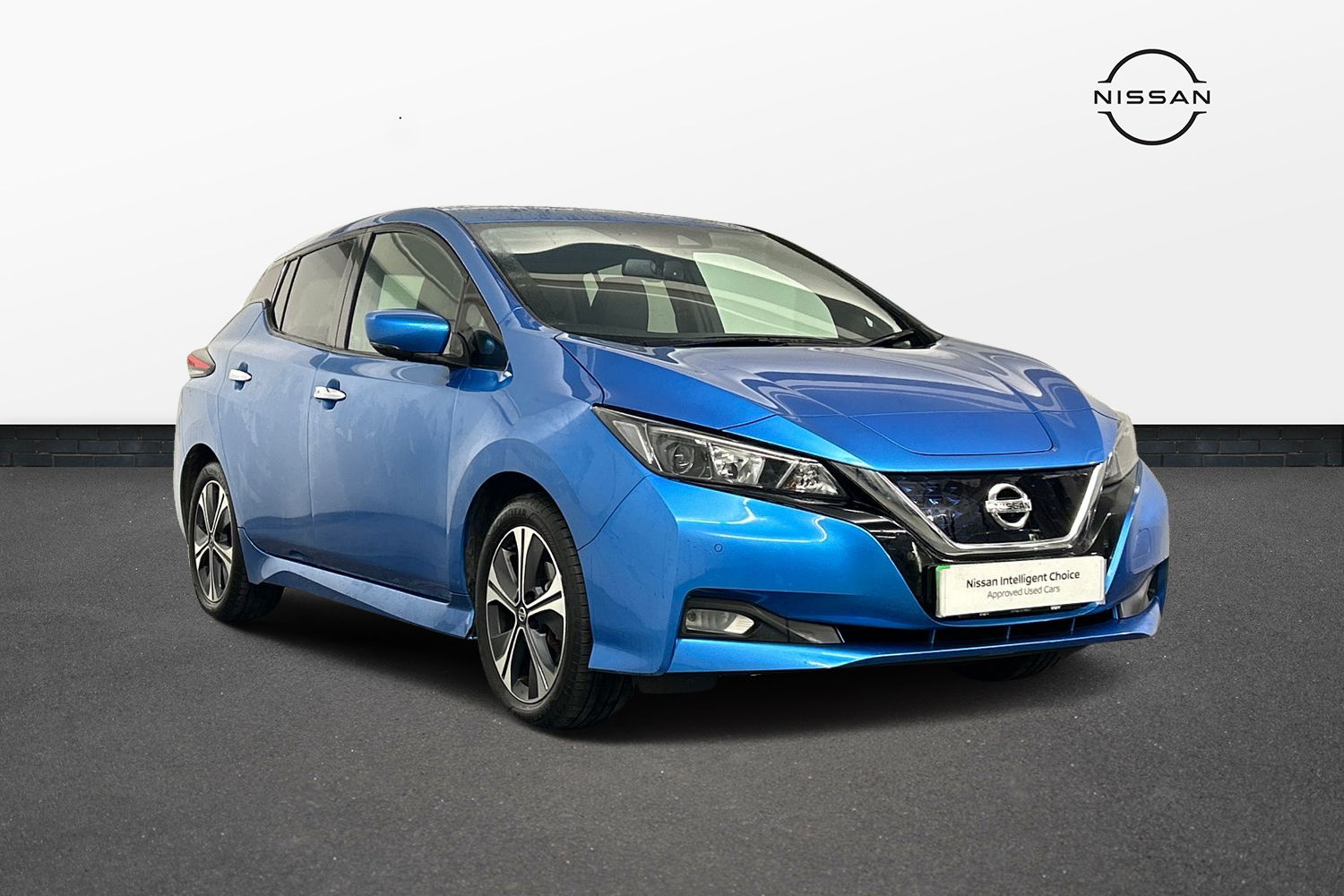 Main listing image - Nissan Leaf