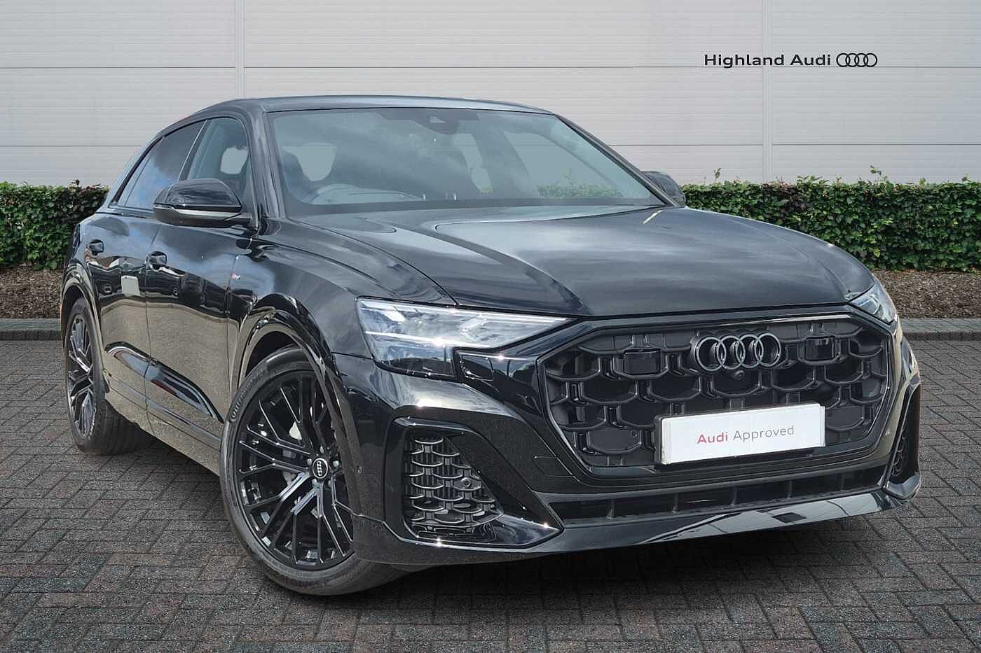 Main listing image - Audi Q8