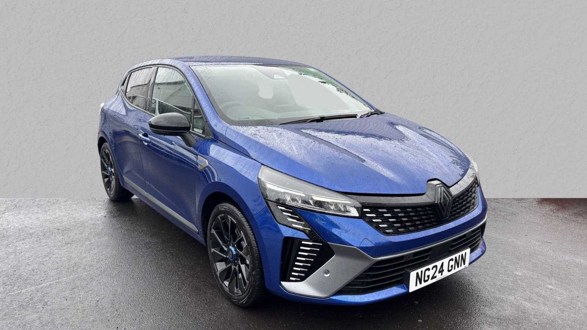 Main listing image - Renault Clio