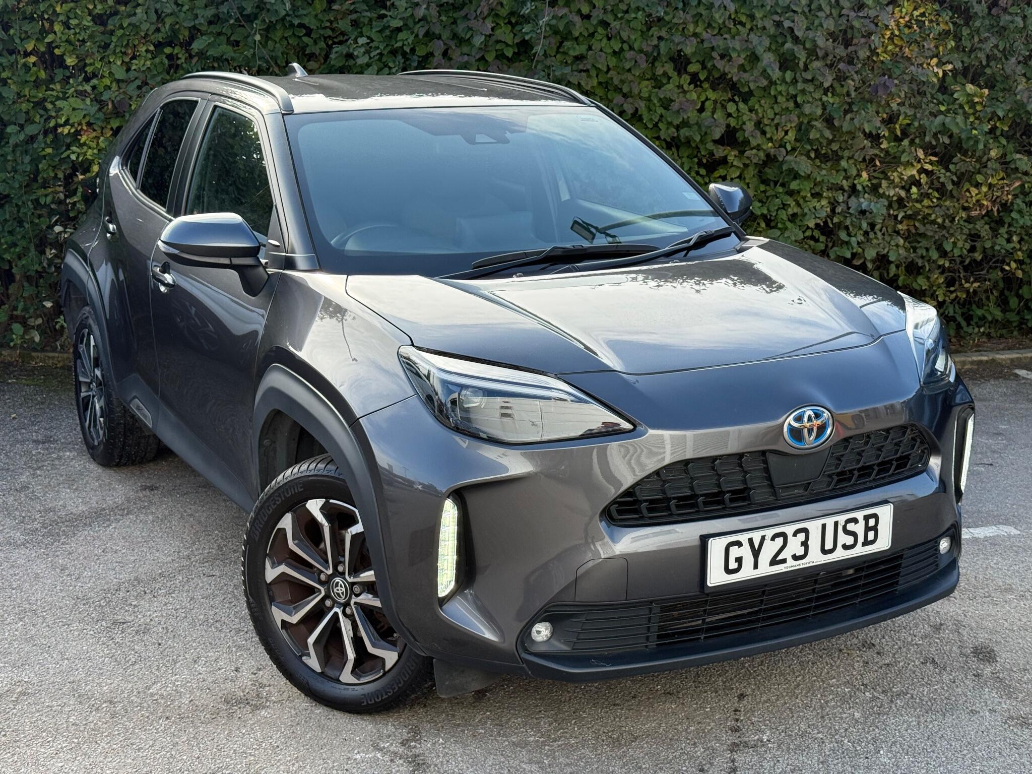Main listing image - Toyota Yaris Cross