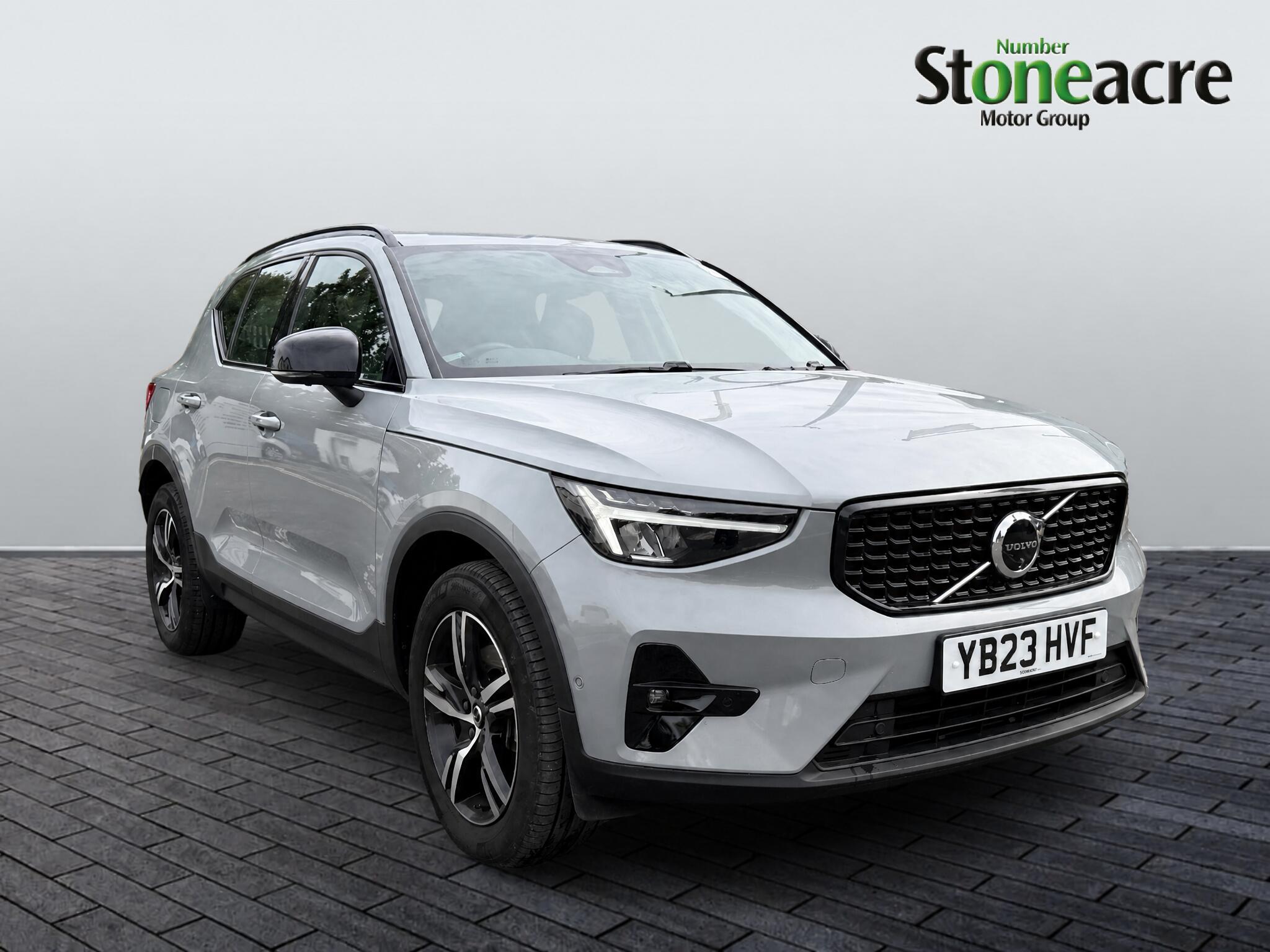 Main listing image - Volvo XC40