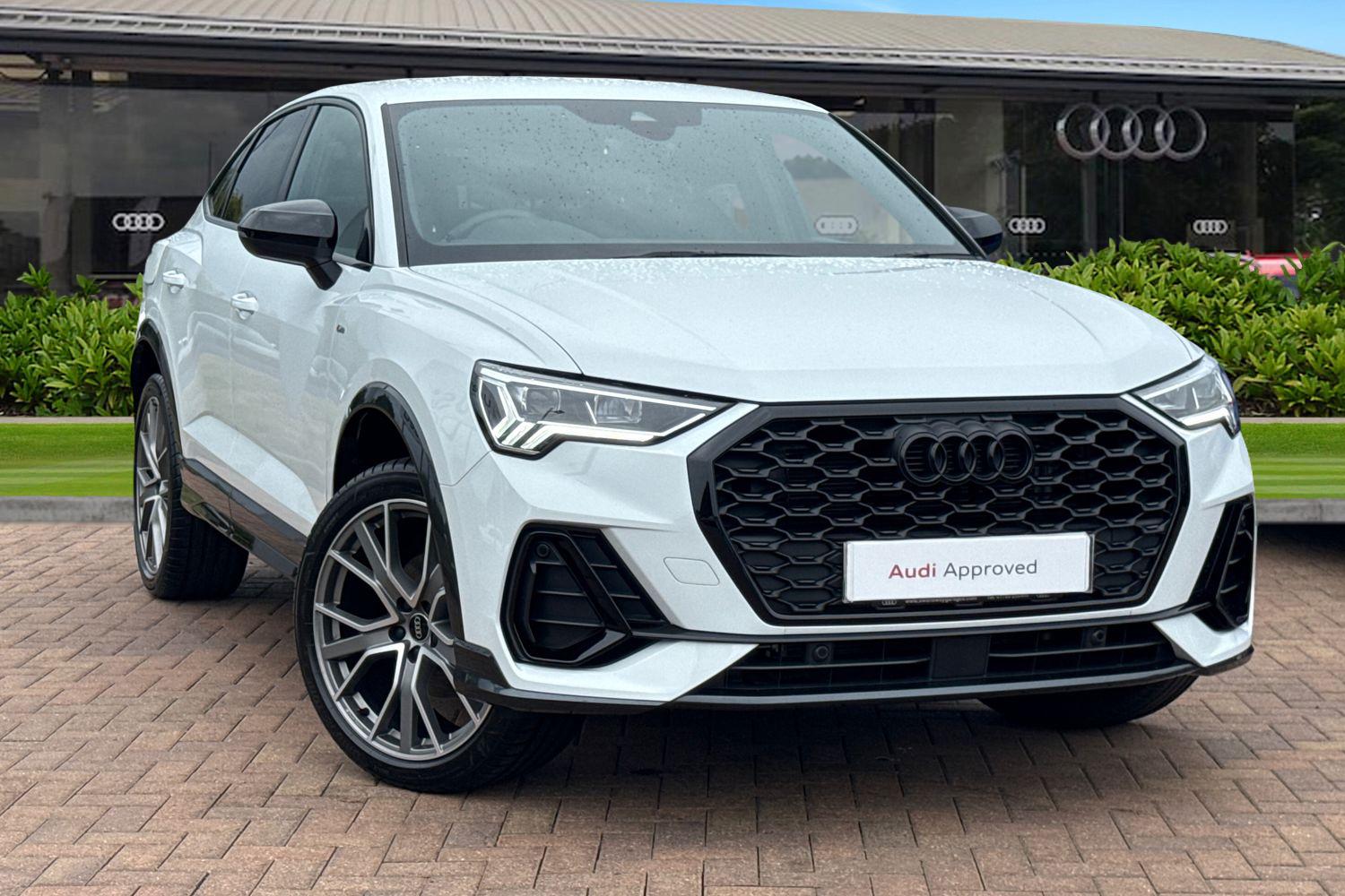 Main listing image - Audi Q3