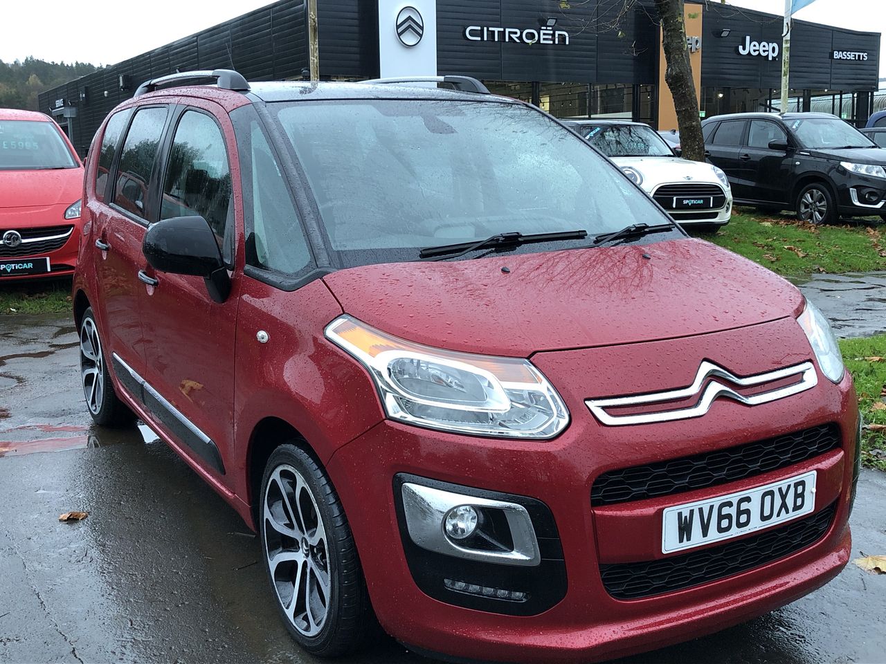 Main listing image - Citroen C3 Picasso