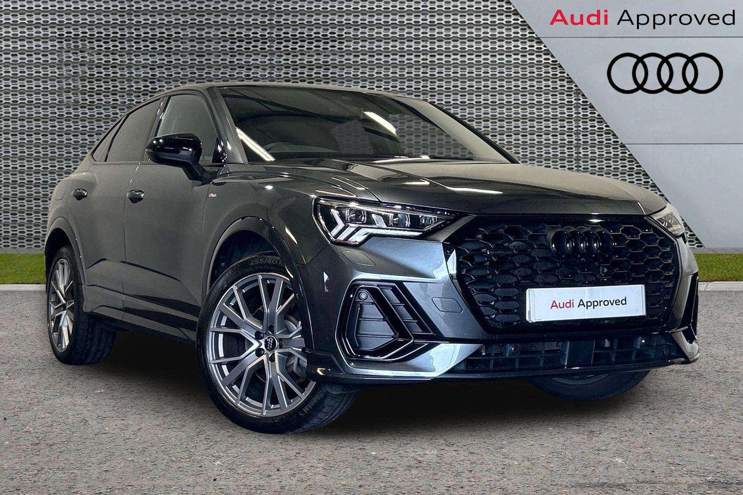 Main listing image - Audi Q3