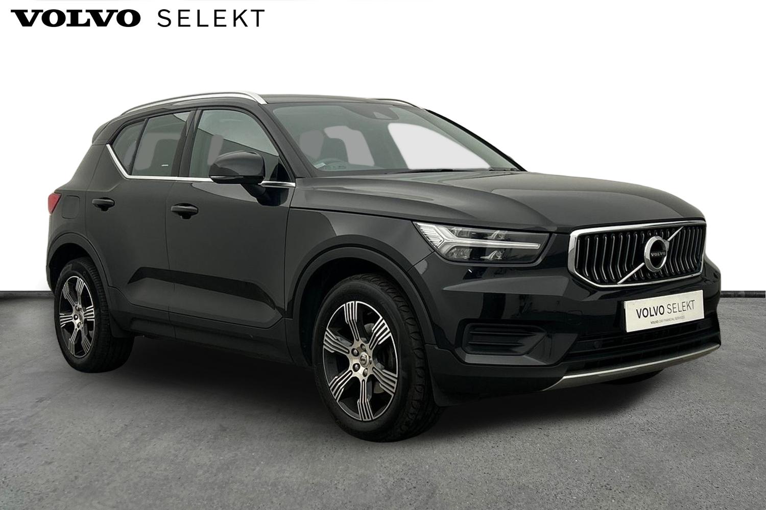 Main listing image - Volvo XC40